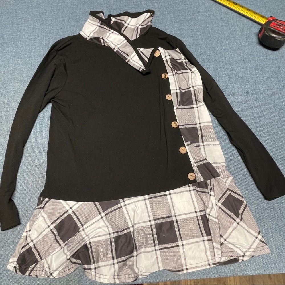 Black Plaid Asymmetrical Tunic Top Long Sleeve Button Detail Plus Size 2XL